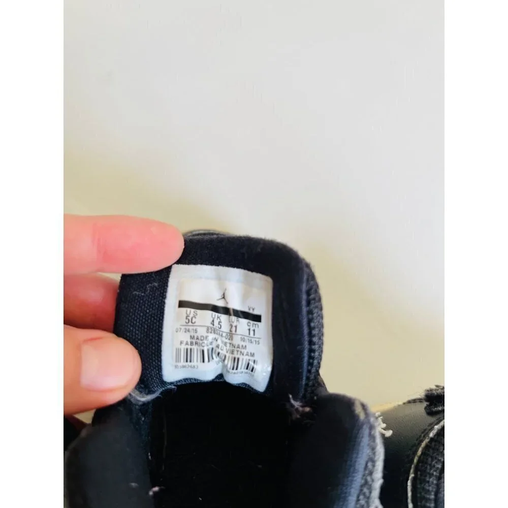 Jordan 1 Infant All Black Sneakers Sz 5C